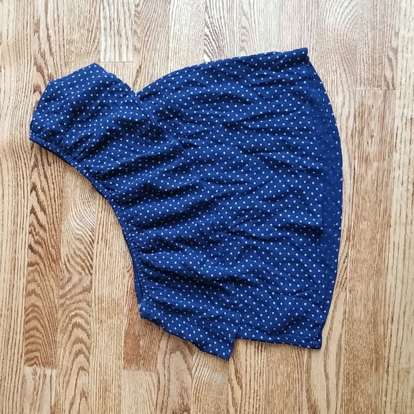 (XS) American Eagle Spotted One Shoulder Ruffle Detail 100% Viscose Top - Picture 9 of 9